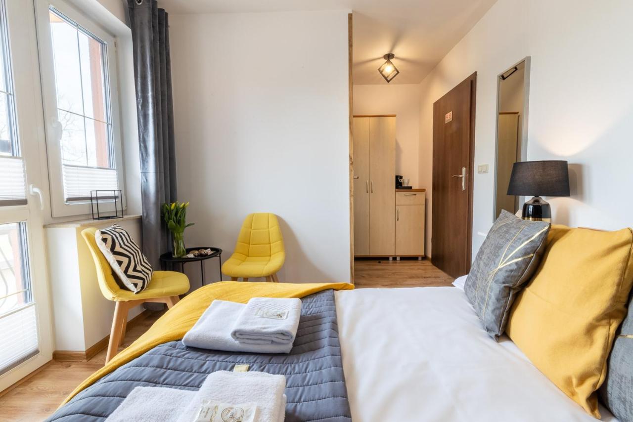 クリニツァ・モルスカ Monika II Bed & Breakfast エクステリア 写真